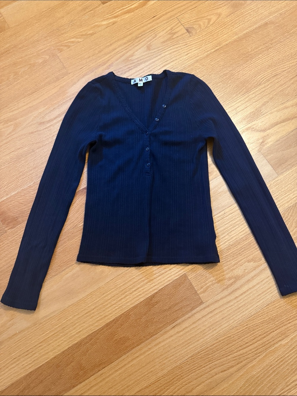 AMO Navy Ribbed Long-Sleeve V-Neck Button-Front Sweater